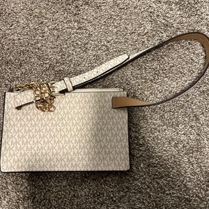 Micheal Kors belt bag